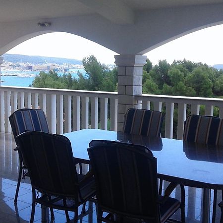 Villa Rosanda Apartments Τρογκίρ Εξωτερικό φωτογραφία
