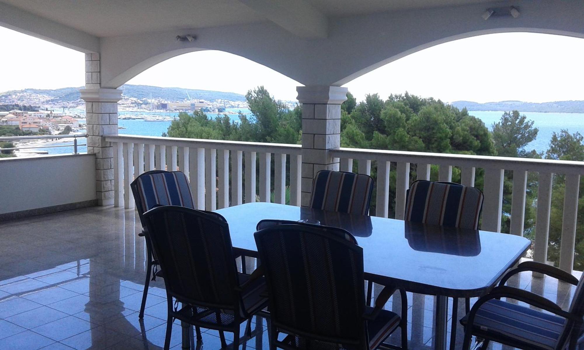 Villa Rosanda Apartments Τρογκίρ Εξωτερικό φωτογραφία